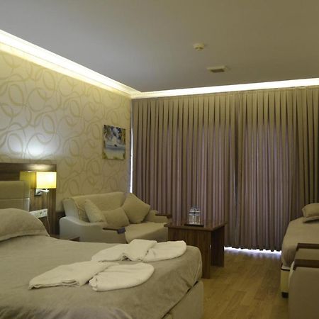 Istanbul Airport Karam Hotel Arnavutkoy Kültér fotó